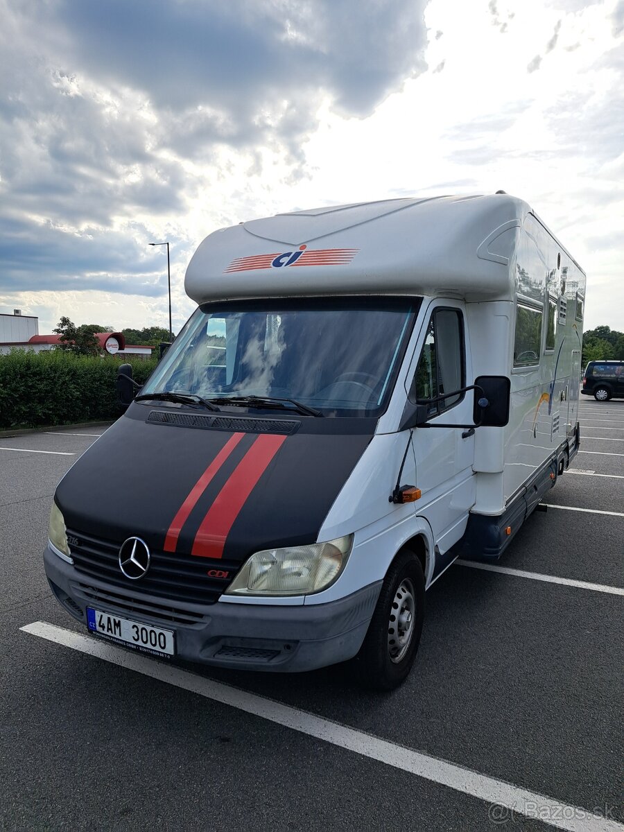 Obytné auto Mercedes sprinter AUTOMAT