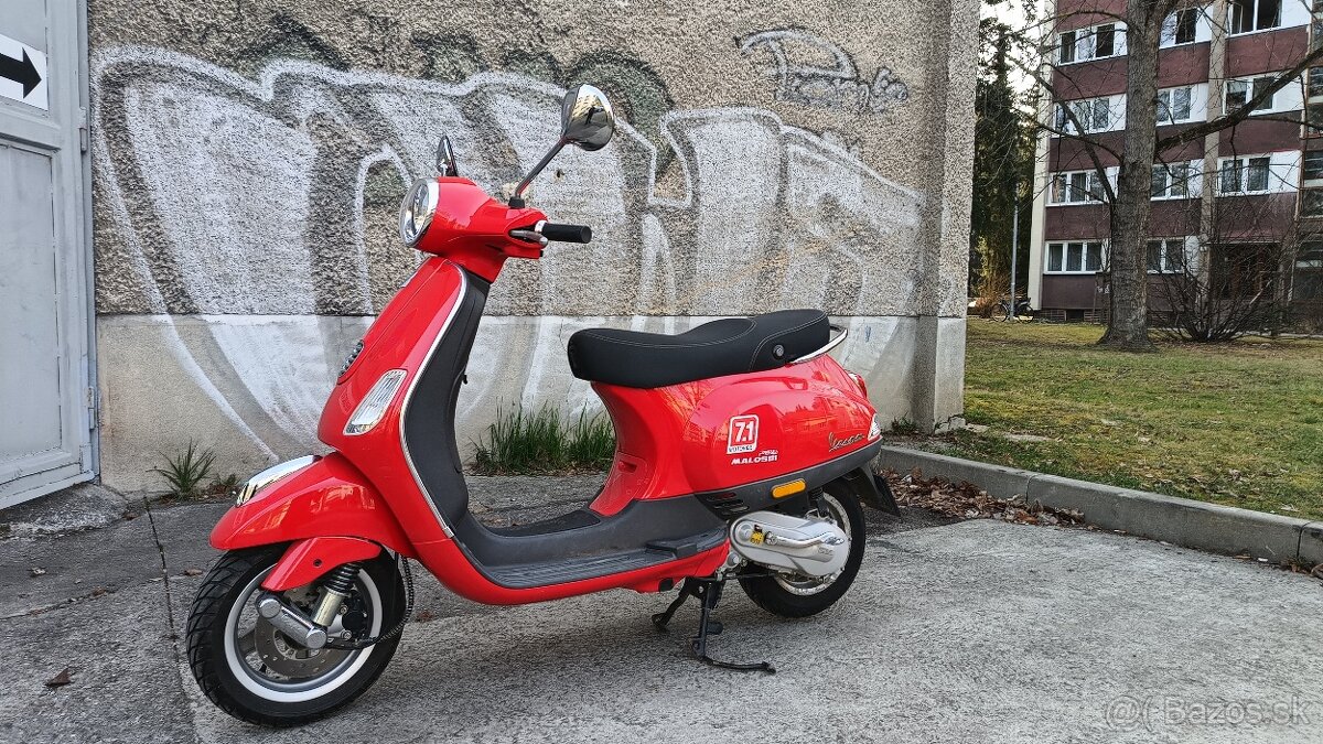 Vespa LX50