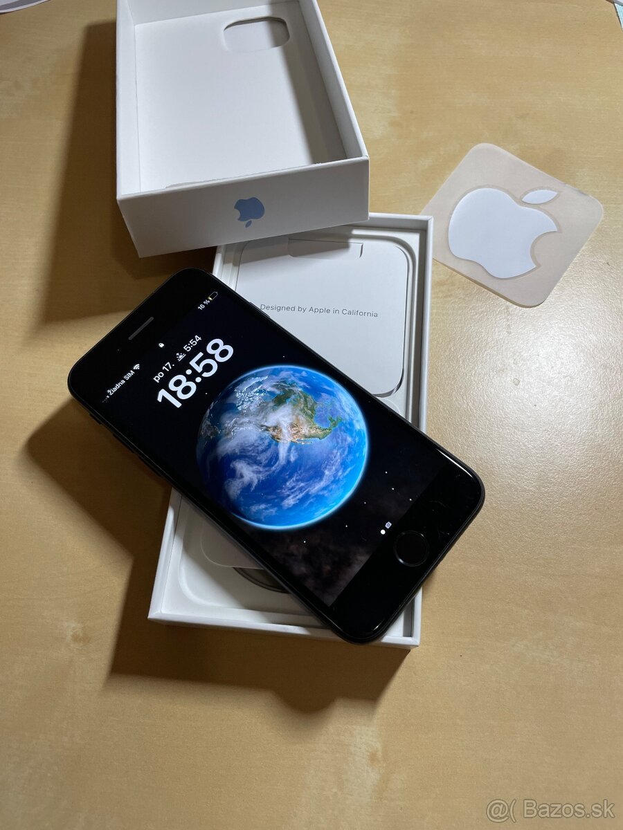 Predám iPhone SE 2020 64gb