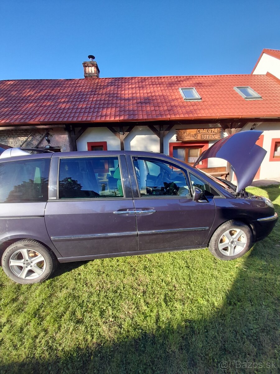 Citroën C8 2,2 HDI 16V Exclusive 125 kw