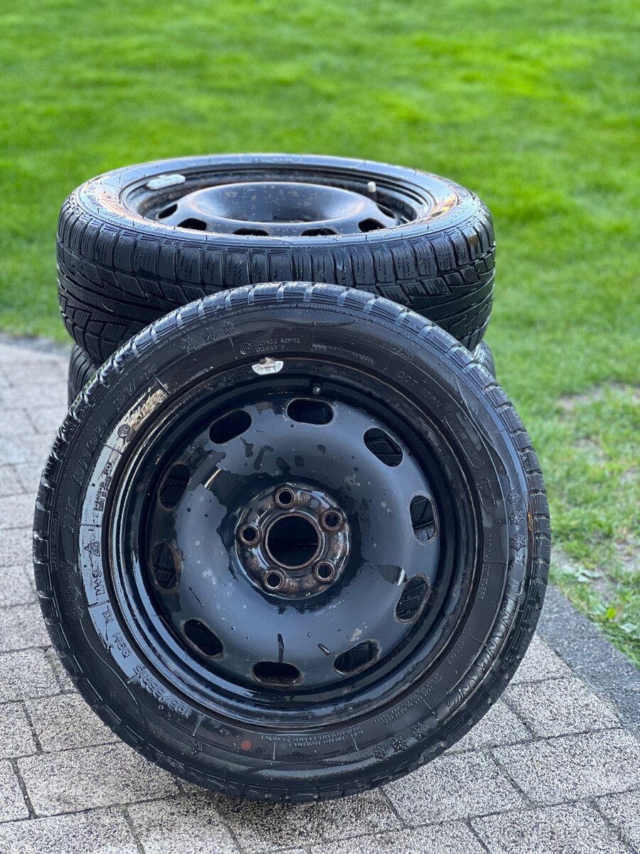 Nankang 195/55 R15 M+S zimne pneu na diskoch Golf IV