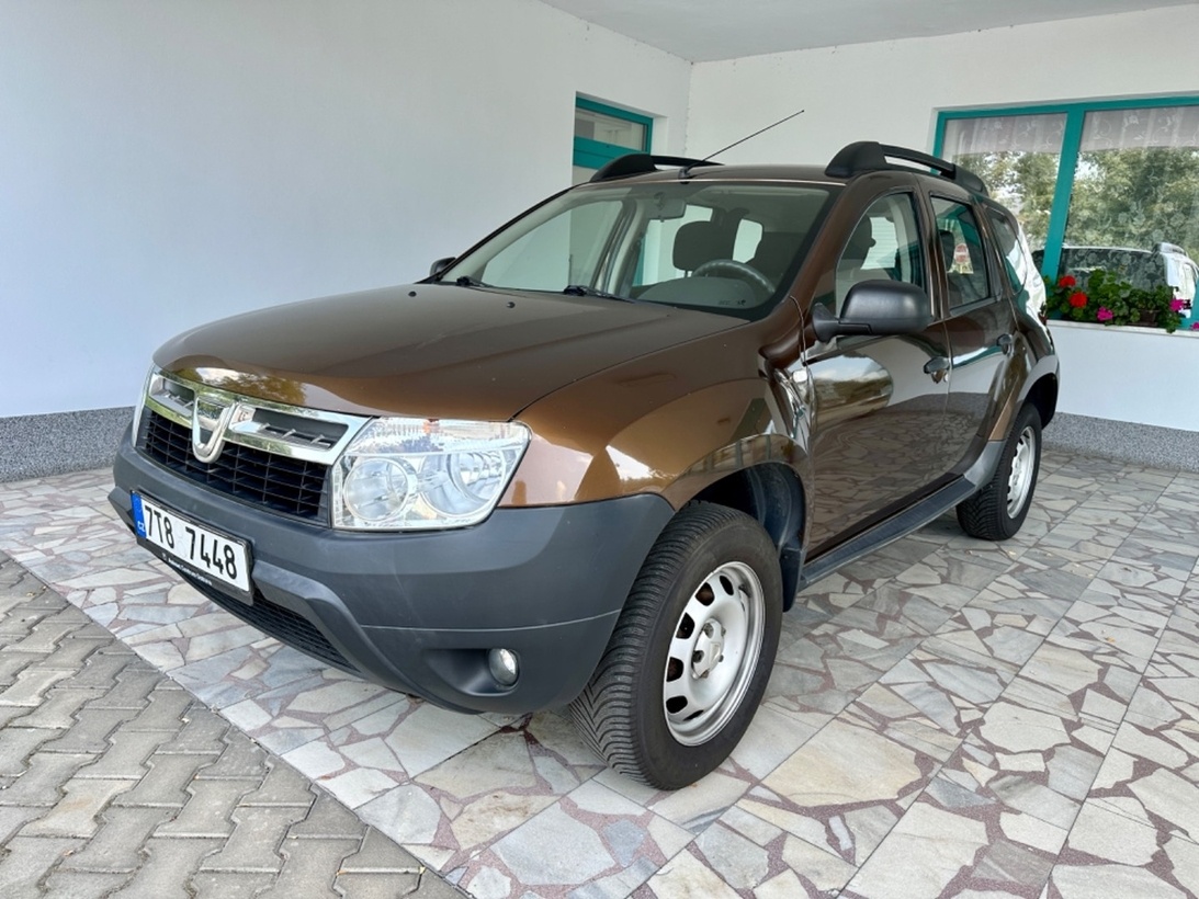 Dacia Duster 1,6i 16V - KLIMA, koupeno v ČR, DPH.