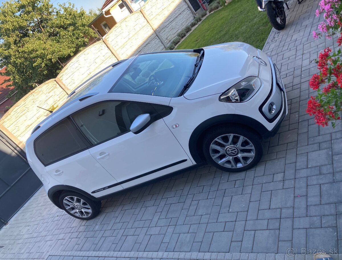 Volkswagen Up Cross Up