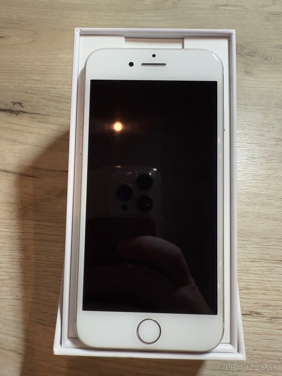 iPhone 8 White 64GB