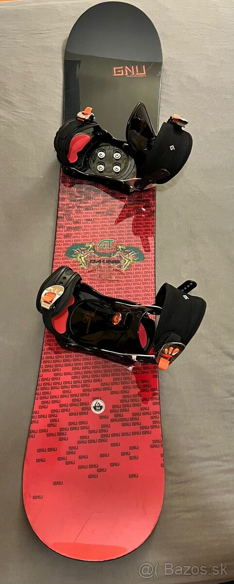 Predam snowboard GNU s viazanim