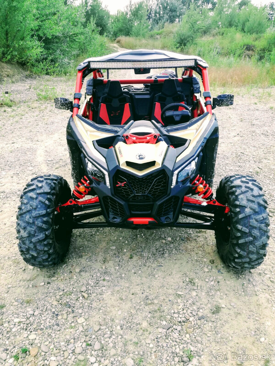 Can Am MAVERICK X3 XRS