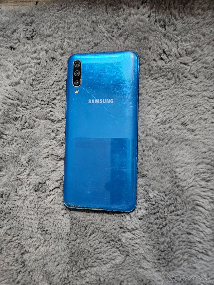 samsung galaxy a70..ma poškodený displej