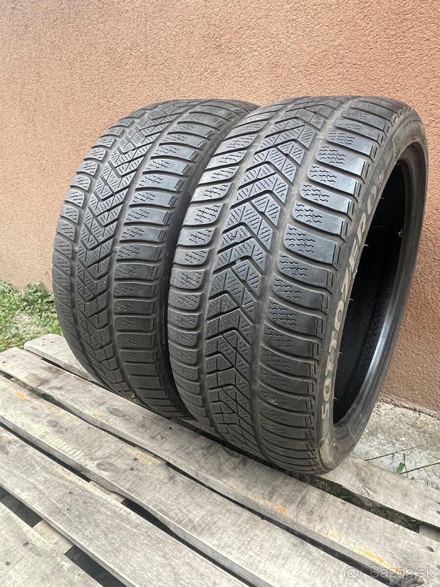 Pirelli 255/40 R19 2x=80€