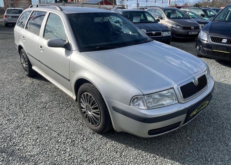 Škoda Octavia 1.9 TDI 81KW nafta manuál 81 kw