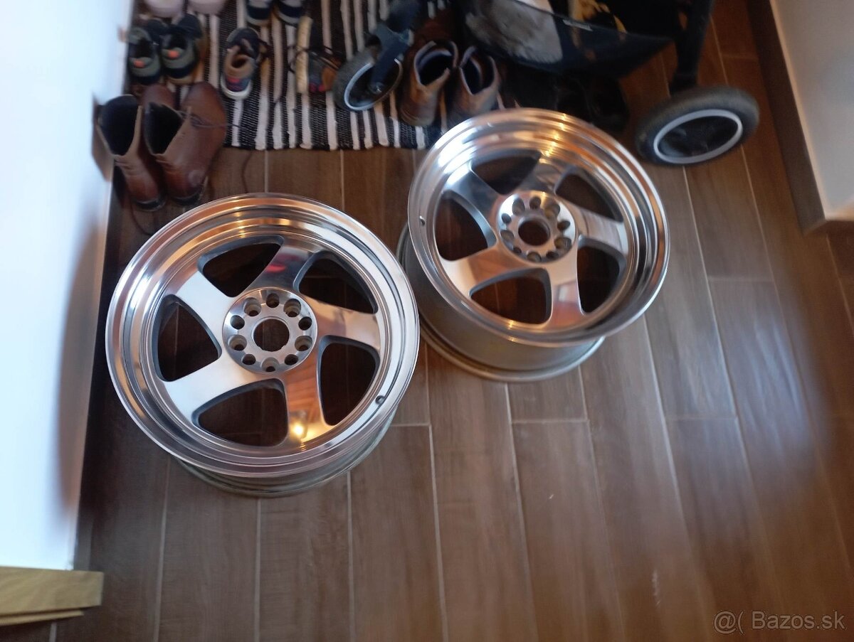 Japan racing jr 15 5x114.3 r17 et35