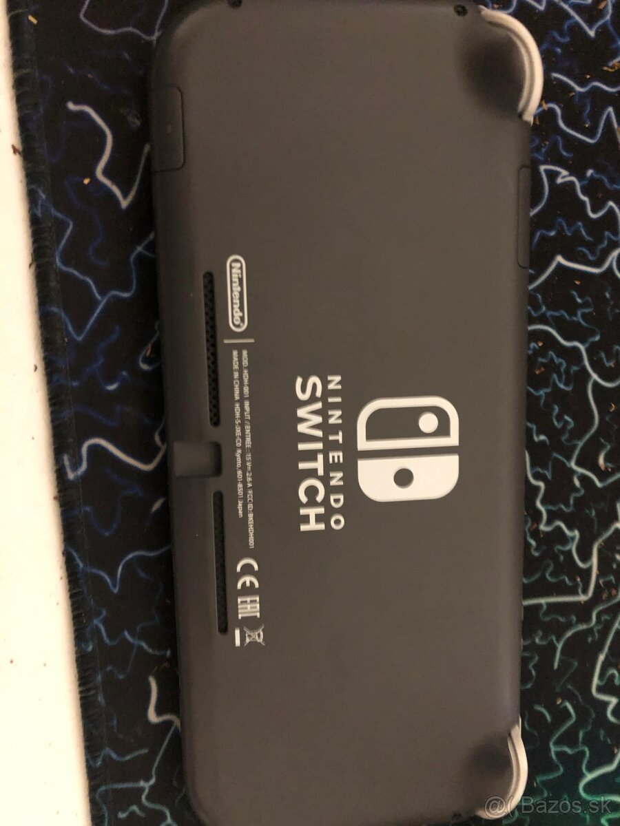 Nintendo switch lite