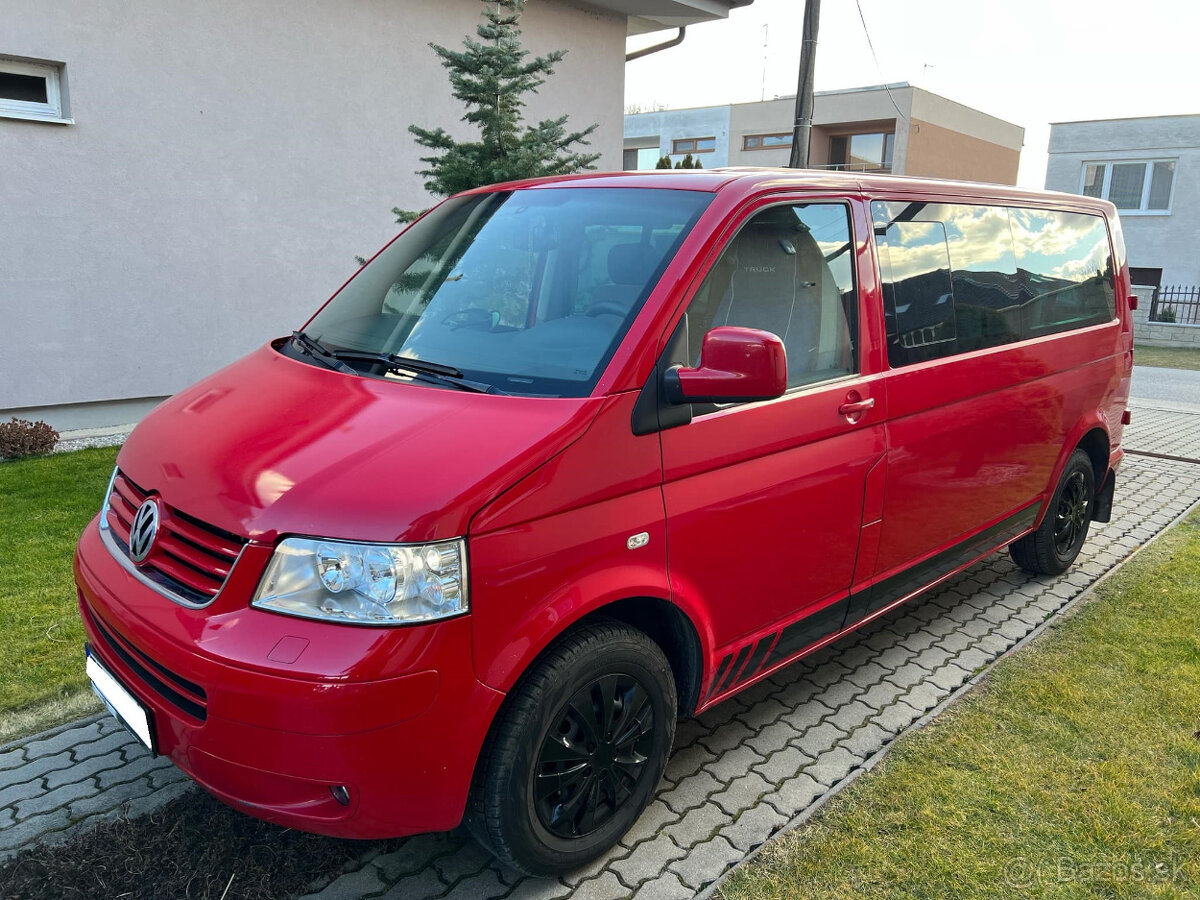 Volkswagen CARAVELLE ( 4x4, 9 miest, Sk auto )