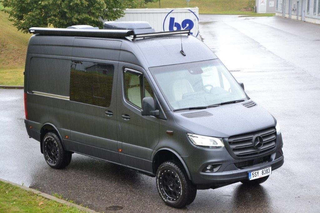 Mercedes-Benz Sprinter 319 CDi Camper vestavba TOP