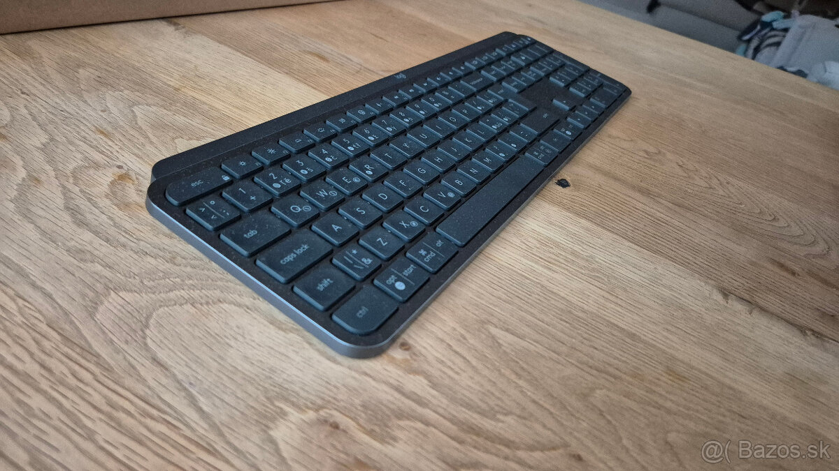 Predam klavesnicu Logitech MX KEYS S, CZ/SK, QWERTY