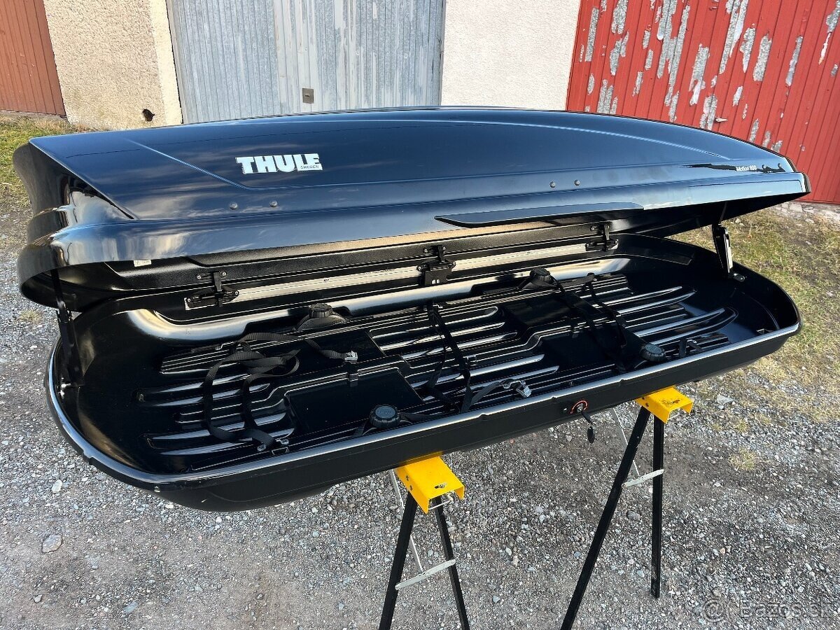 Stresny box Thule Motion 800