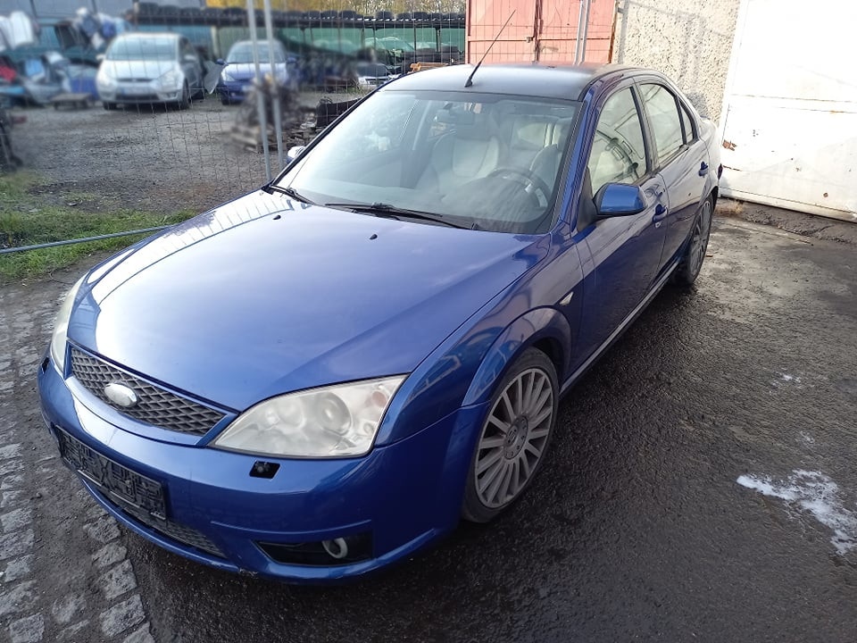 20 Ford Mondeo Sedan, ST220 166kW, 5ti stupen manuál