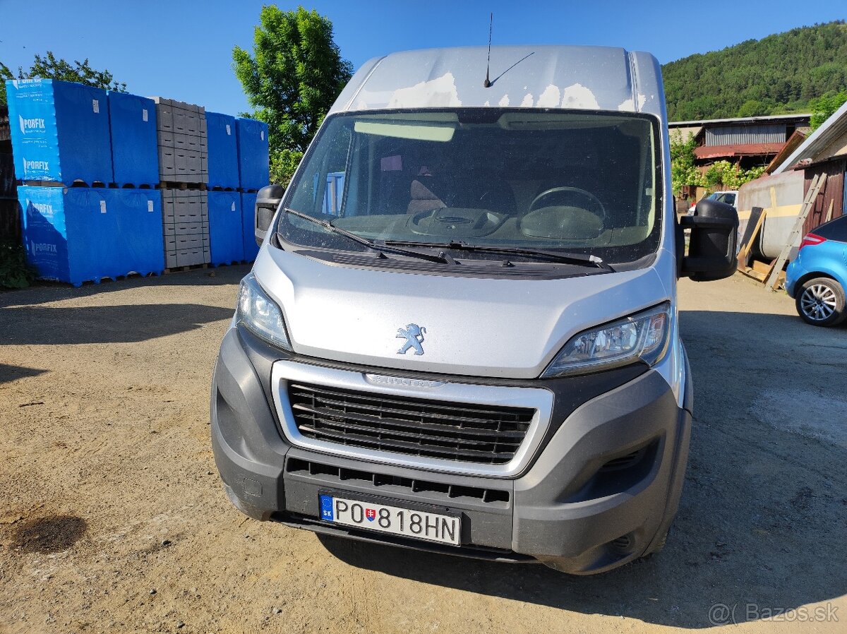 Peugeot boxer