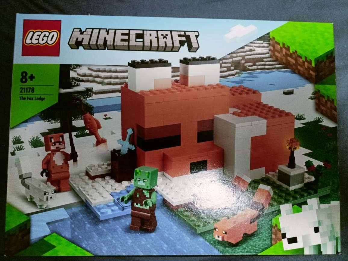 Lego Minecraft Líškina chatrč 21178