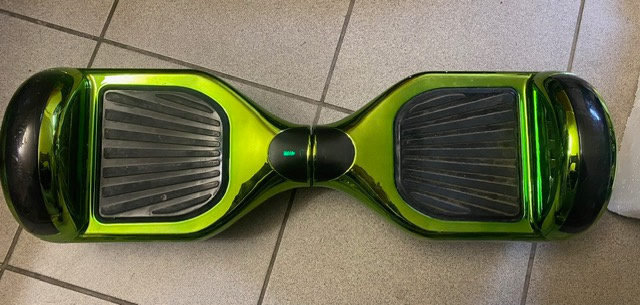 - - - Hoverboard HOOBOARD - 700W - - -