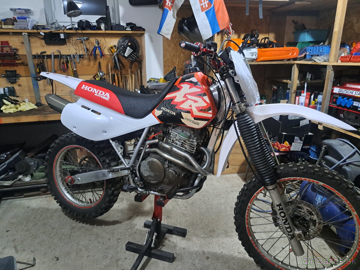 Honda xr 600