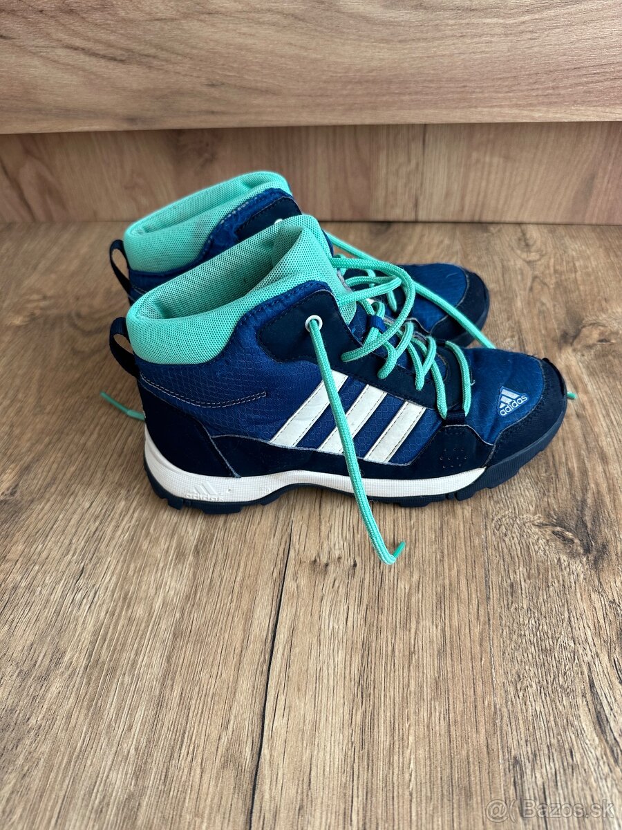 Adidas v.35