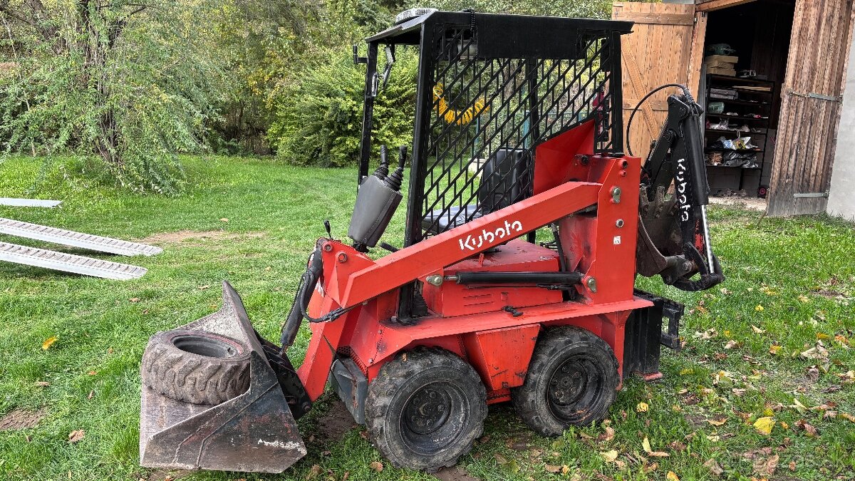 KUBOTA  mini nakladač s podkopom