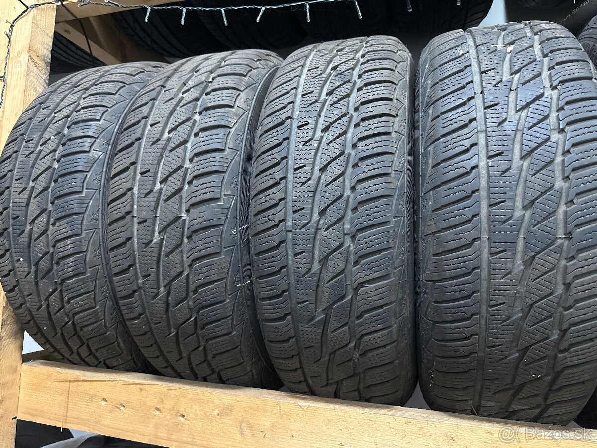 215/65 R16