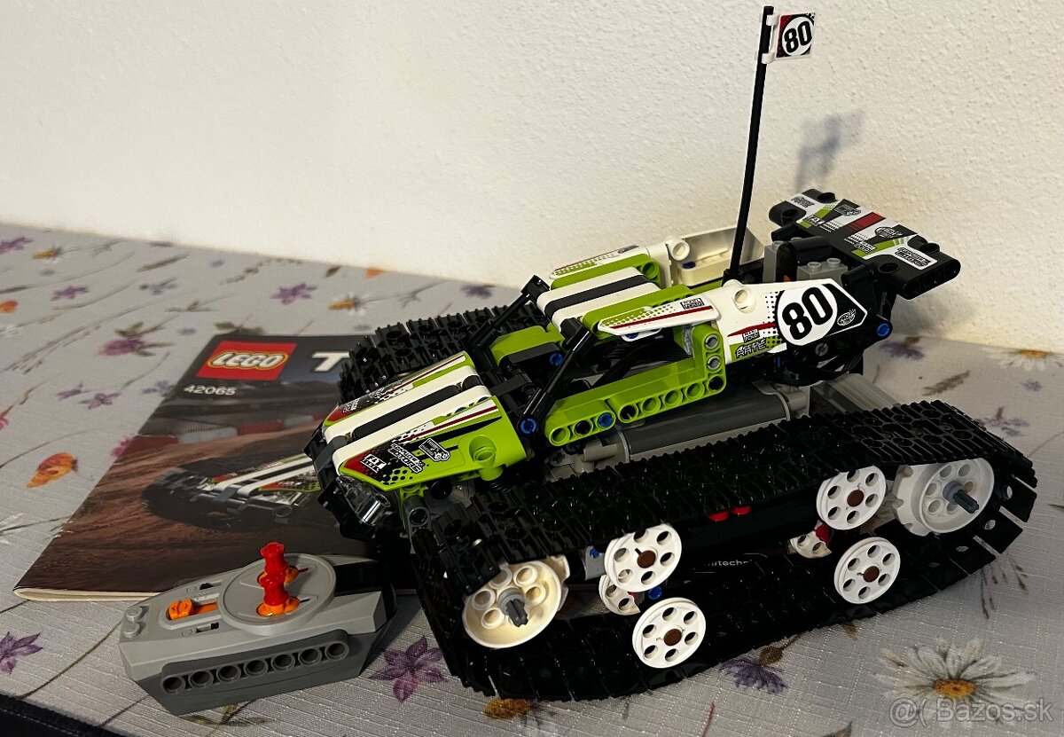 LEGO Technic 42065 RC Tracked Racer