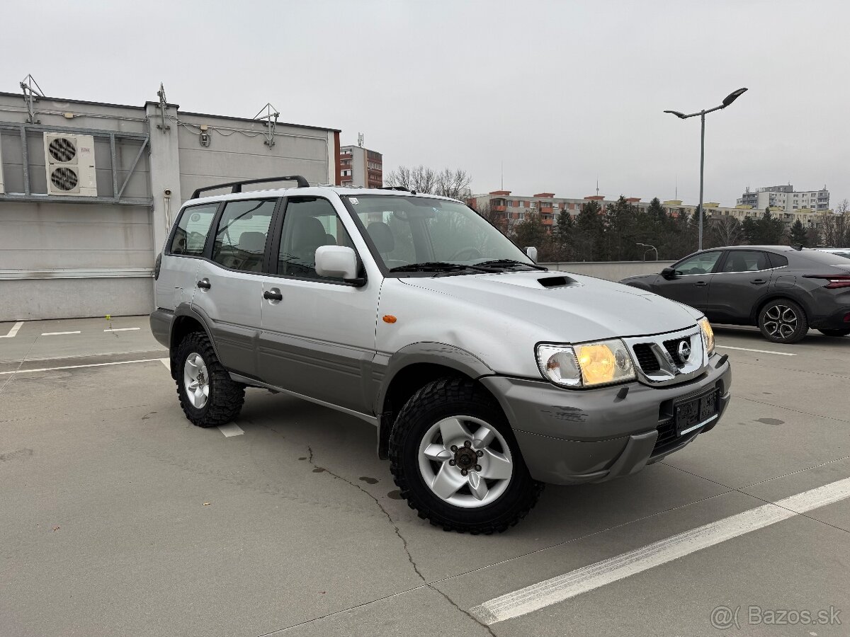 Nissan Terrano 3.0 TD 4x4