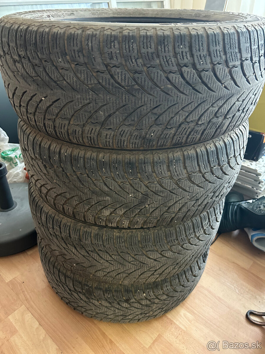 225/55 R18 Nokian zimné