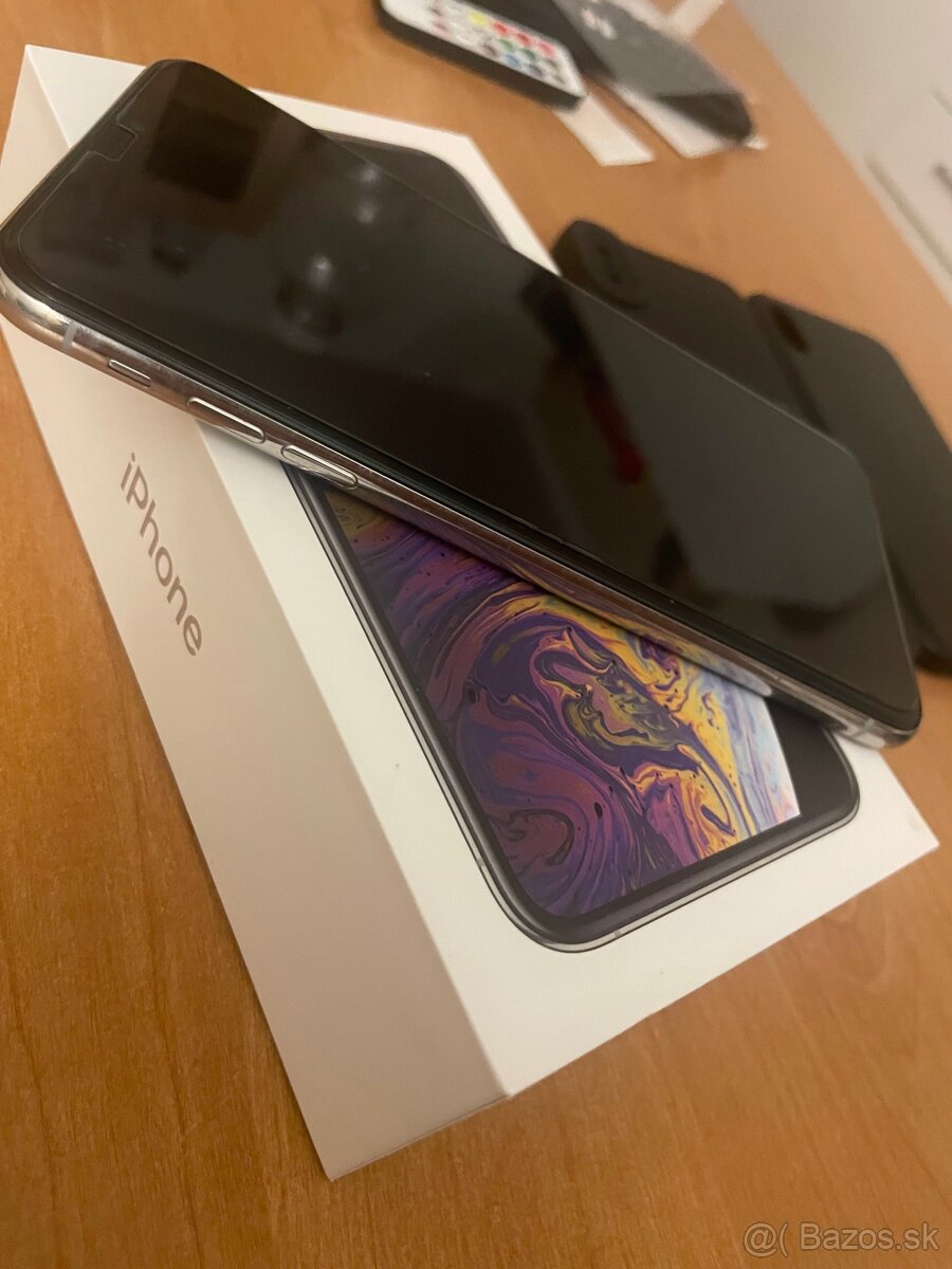 IPHONE XS MAX 64gb