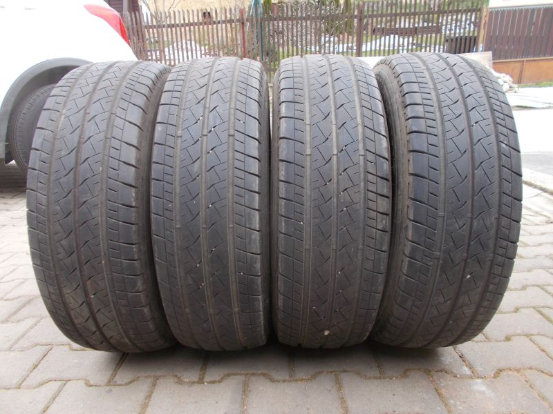 Pneumatiky Bridgestone 225/65R16C letné 4ks