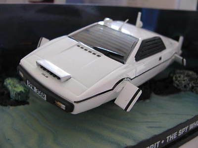 Lotus Esprit James Bond 007(1977) 1:43