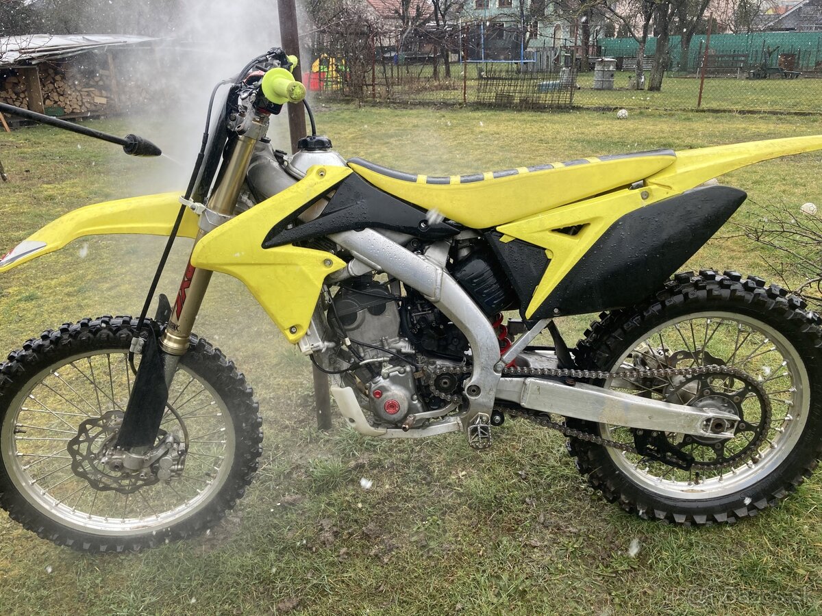 Suzuki rmz 250 2012