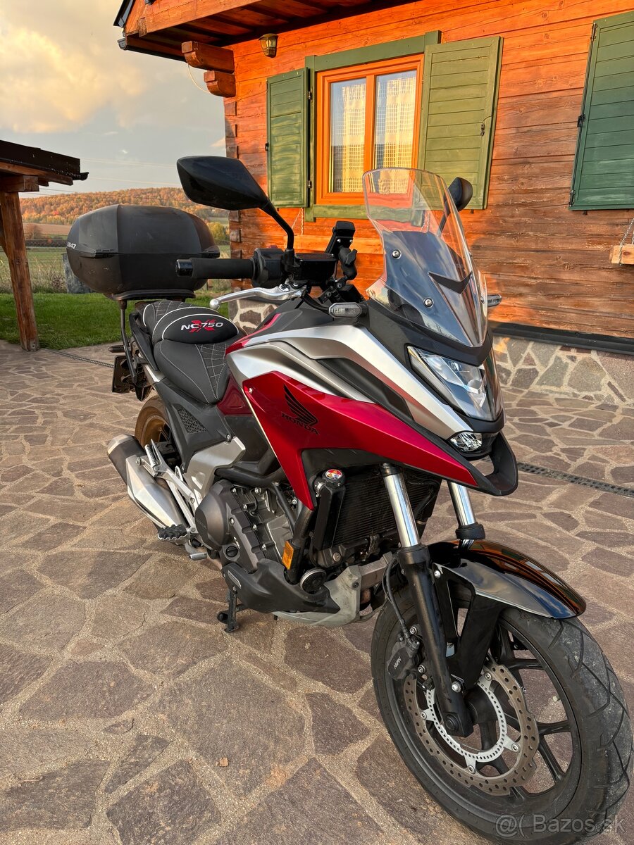 Honda NC750x DCT, r. v. 2023