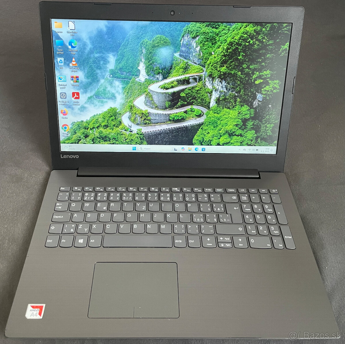 Lenovo Ideapad 320 15 - 8GB RAM, 256GB SSD, WIN 11