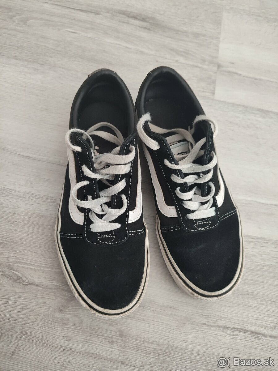 Vans tenisky