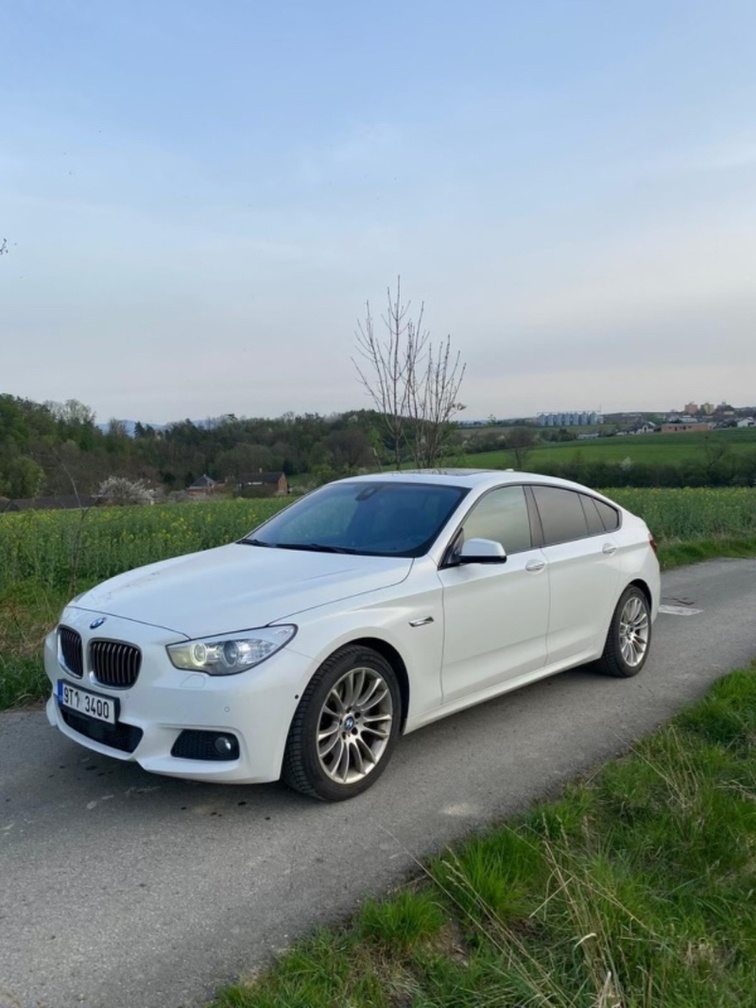 BMW 530D GT XDrive - M-Packet - MAX VÝBAVA