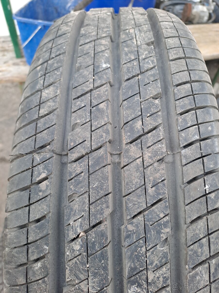 215/75R16C