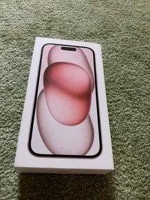 Na predaj nový ružový iPhone 15 128GB, 100% batéria