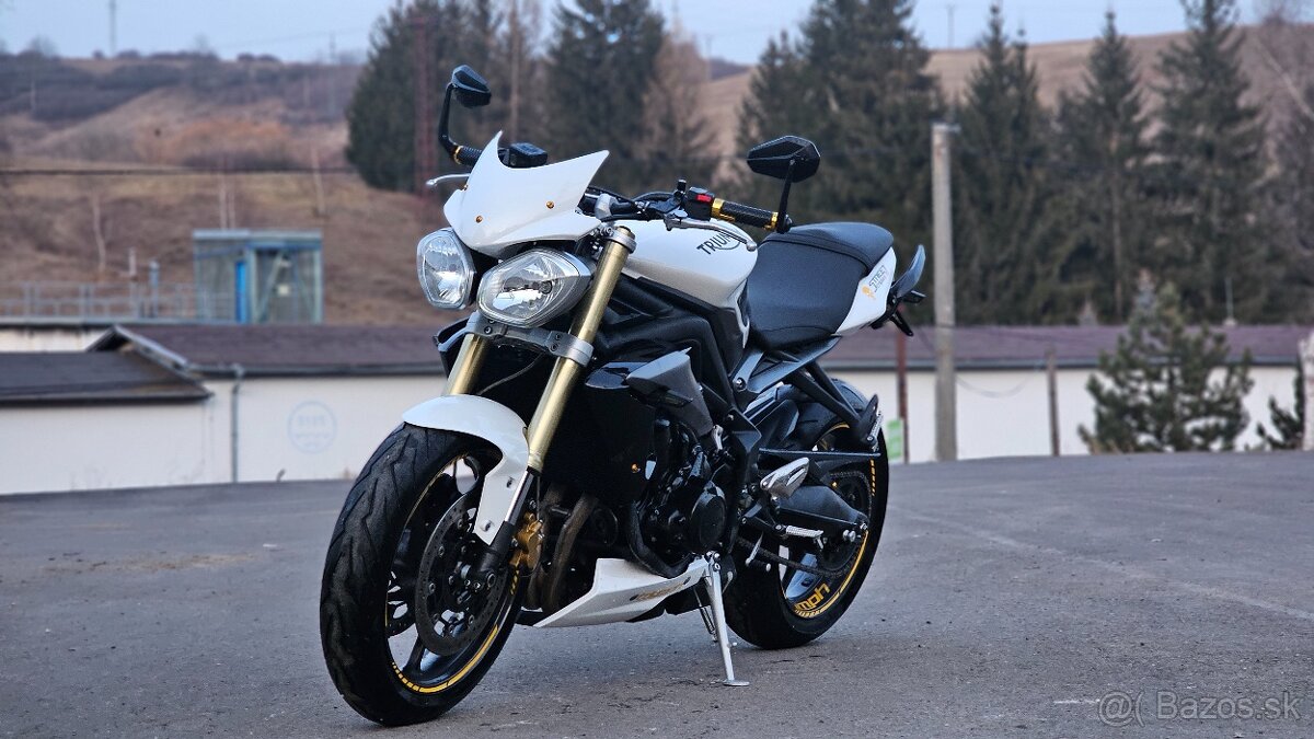 Triumph Street Triple 675 r.v.2015