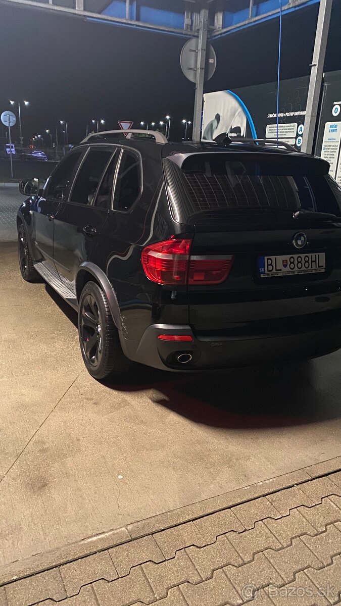 ĽAVÉ SVETLO BMW X5 E70