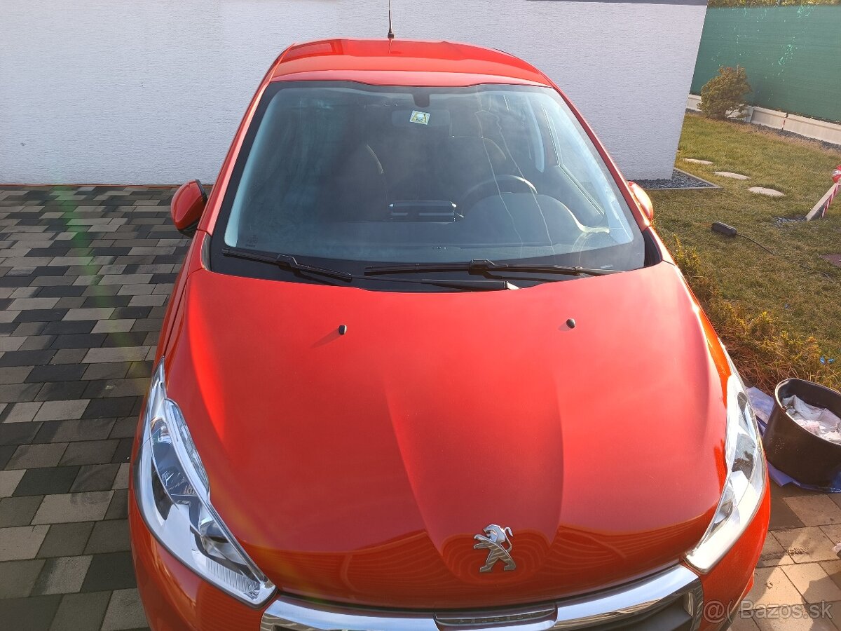 Peugeot 208, 1.2 PureTech 110k