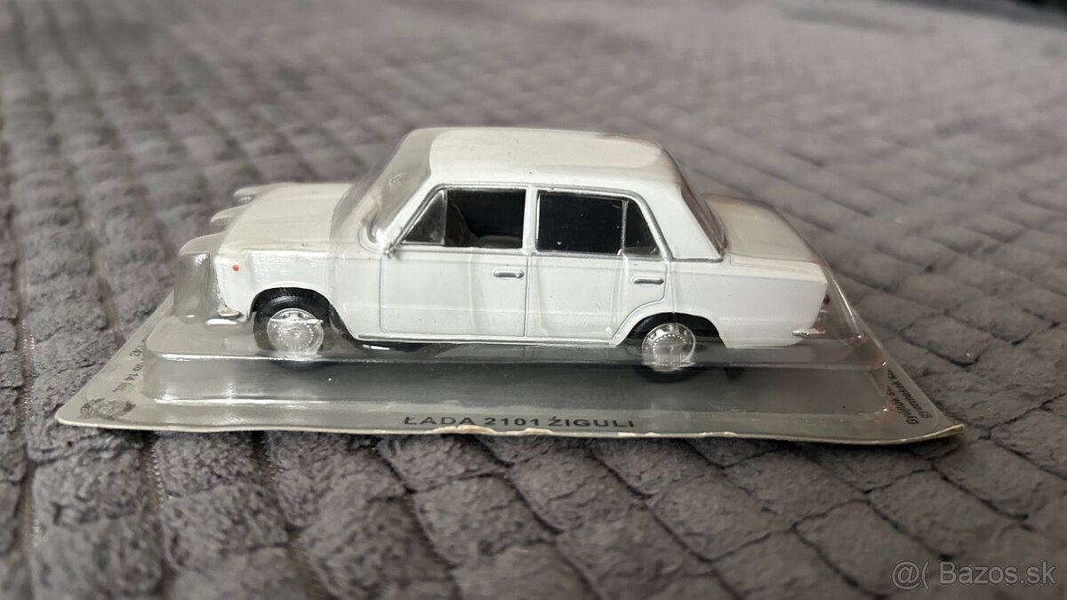 VAZ LADA 2101 Żiguli Legendárne Autá 1:43 DeAgostini