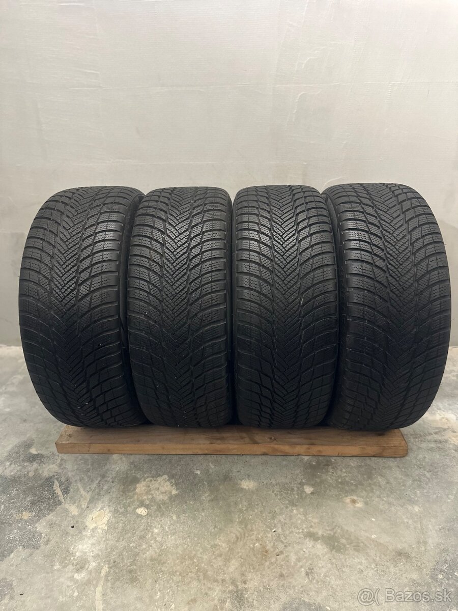 Zimné pneumatiky 245/45/20 Bridgestone Blizzak LM001