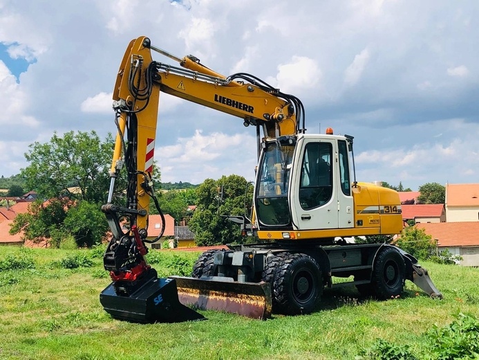 Kolesový bager Liebherr A314