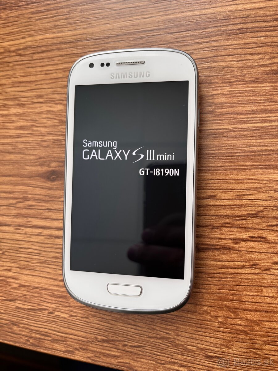 Samsung Galaxy SIII mini GT-I8190N krásny stav, modré puzdro