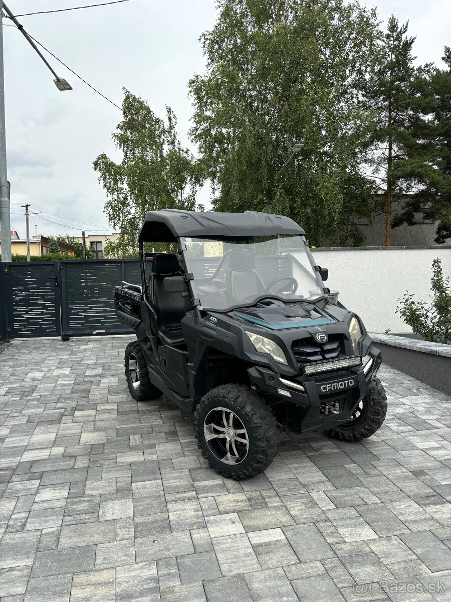 CF moto tracker 800 UTV