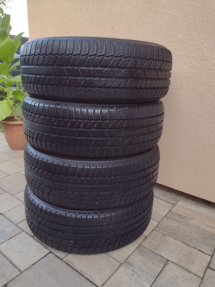 Predám japonské zimné pneumatiky Toyo 225/55 R19 V99