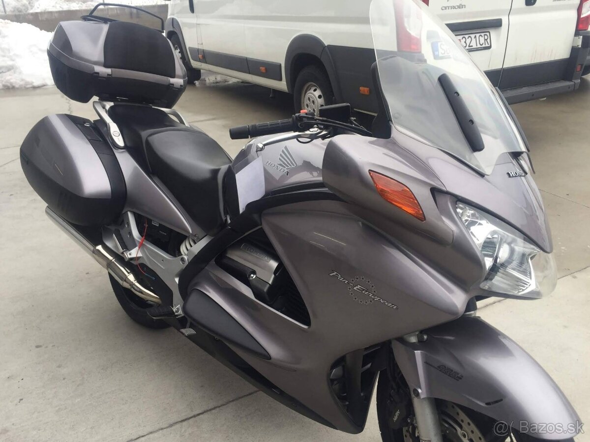 Honda Pan European ST 1300